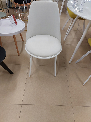 Стул на металлокаркасе Алдис катания вайт / белый матовый из шоурума 1